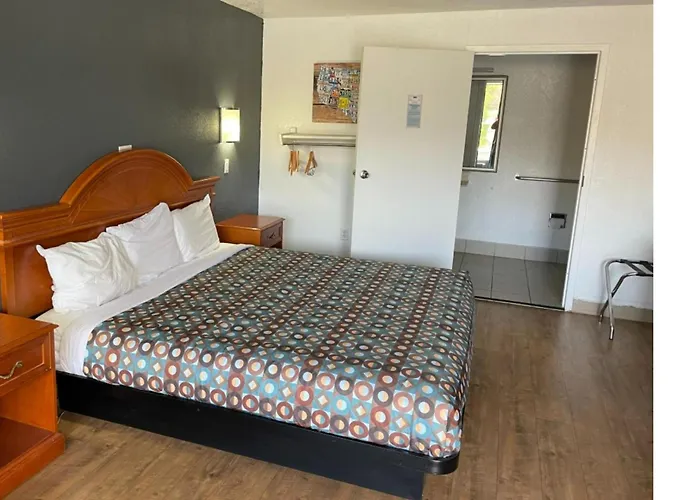 Budget Inn Greenville By Hotel O I-85
